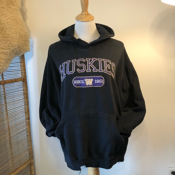 Vintage Tops - VTG HUSKIES-Black & Purple Hooded Sweatshirt-L